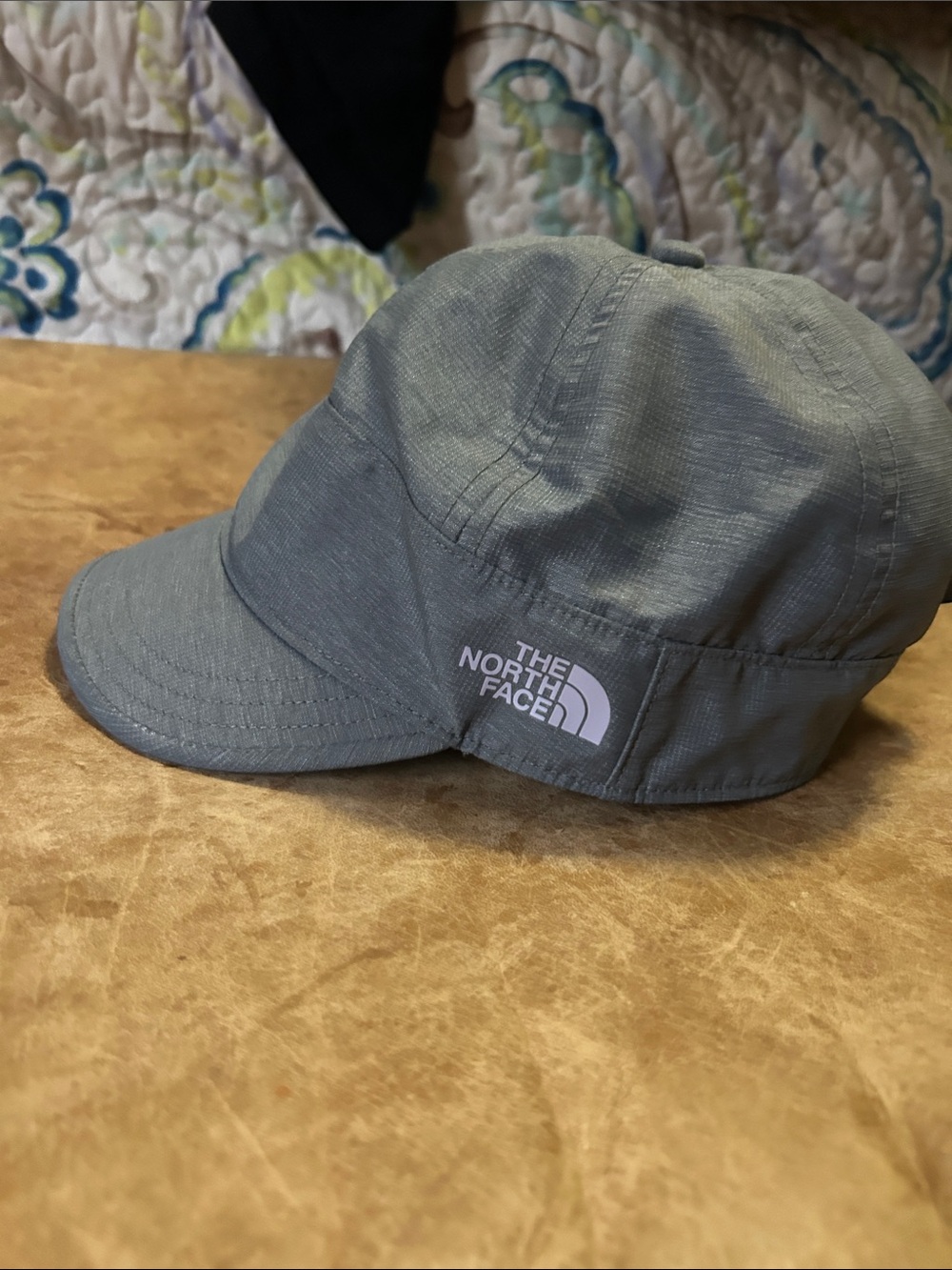 The North Face Light Gray Outdoor Camp Hat